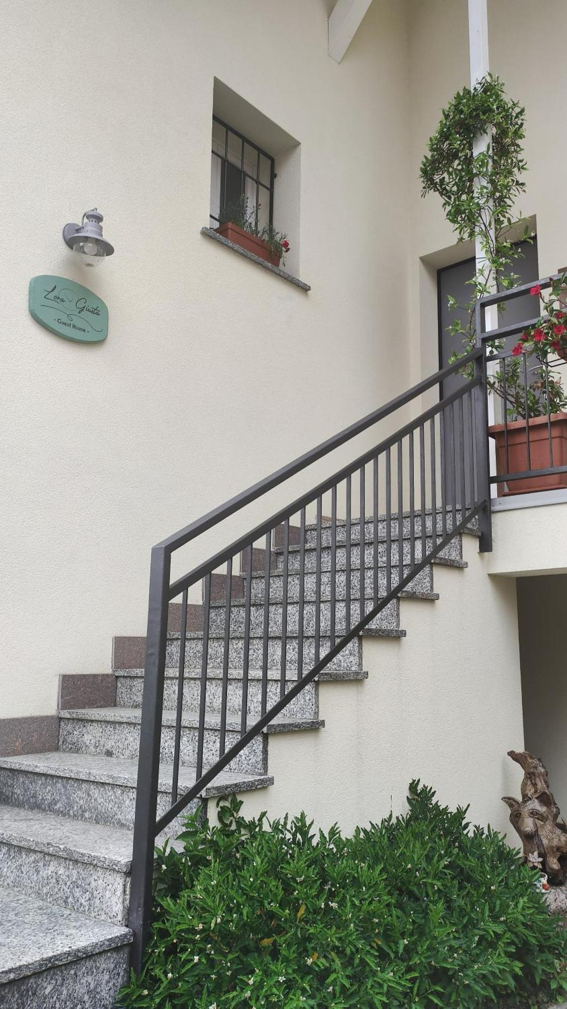 Lora Giusta Guest House Комо Экстерьер фото